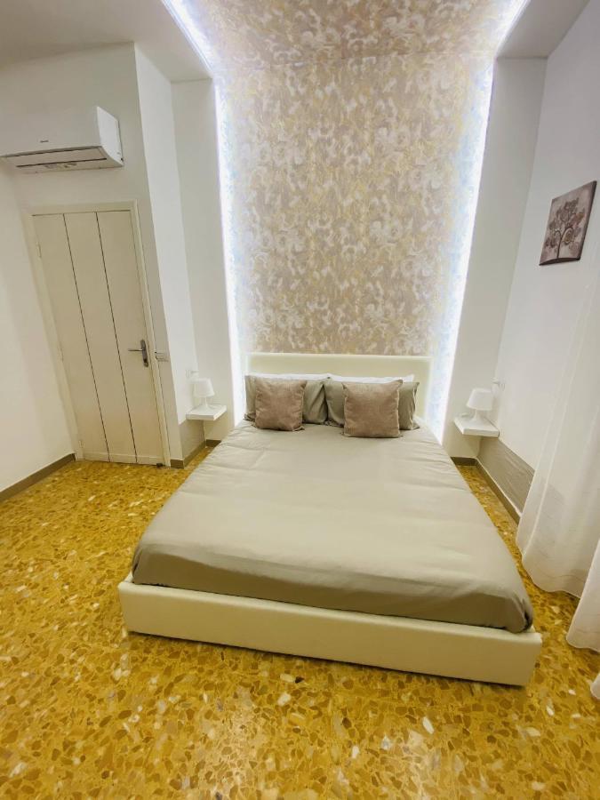 B&B Le Ali Del Sogno Pompei Luaran gambar